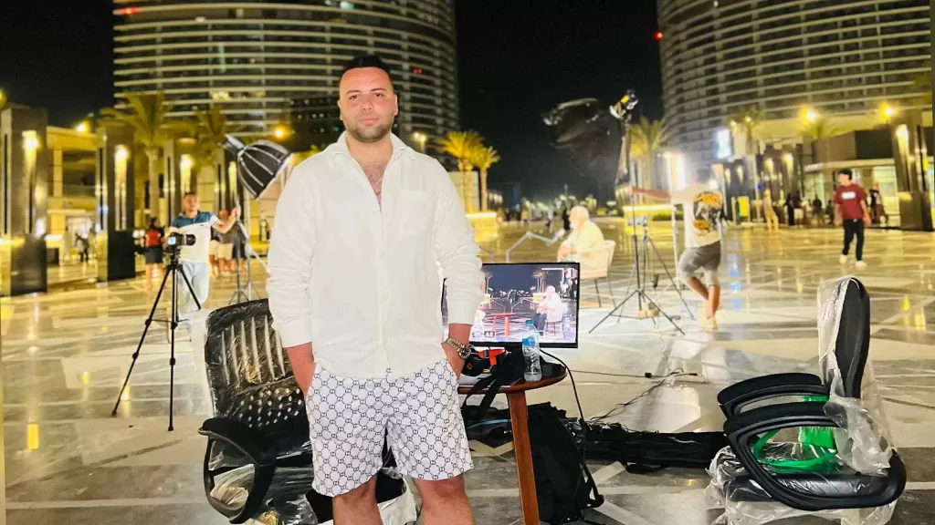 المخرج محمد زكريا يشعل شاشتي النهار والمحور ببرنامجين من قلب العلمين الجديدة