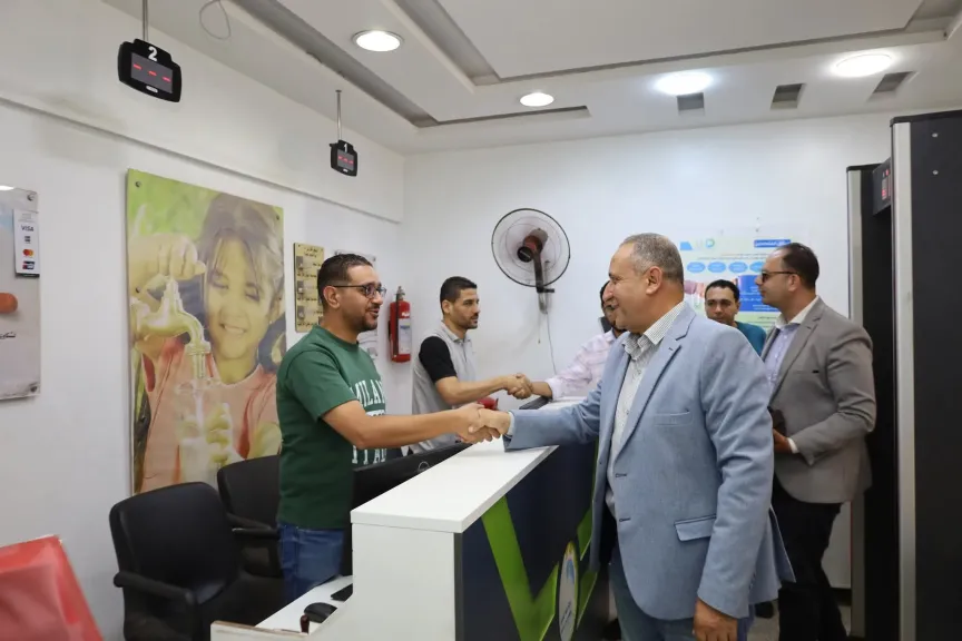 تحركات جديدة لتطوير خدمات المياه بالغربية.. رئيس الشركة يتفقد مركز خدمة العملاء ويعاين الموقع الجديد للمركز المطور