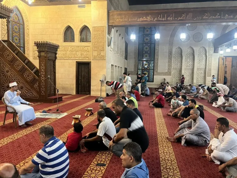 أوقاف جنوب سيناء مجالس الفقه: منارات الوعي الديني ومراكز التجديد الفقهي