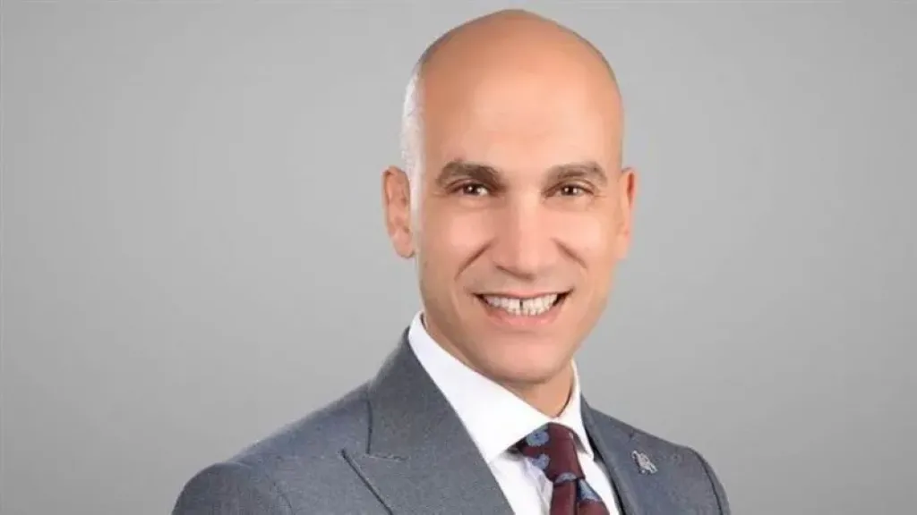 ”العدل”: مشاركة المصريين بالخارج في انتخابات الشيوخ دليل على الاصطفاف الوطني والولاء للدولة