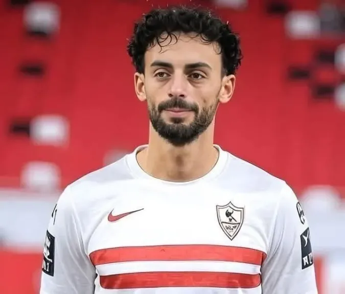 الأهلي يُبلغ أحمد عبد القادر بانتهاء قصته مع الفريق
