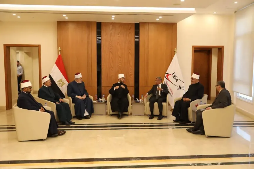 رئيس جامعة الأزهر يشارك في الملتقى العلمي بوكالة الفضاء المصرية حول «النوازل الفقهية لأحكام الفضاء»