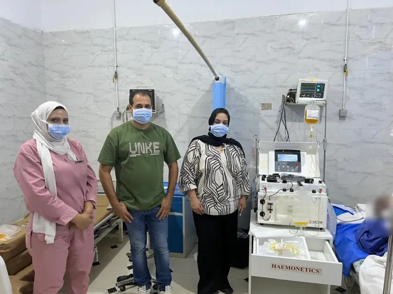 نجاح أول عملية فصل بلازما لمريض التصلب المتعدد بمستشفى منيا القمح بالشرقية