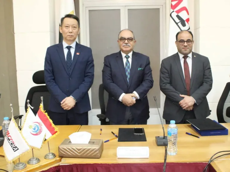 الصحة: “فاكسيرا” توقّع مذكرة تفاهم لتعزيز إنتاج وتصدير اللقاحات البشرية والبيطرية