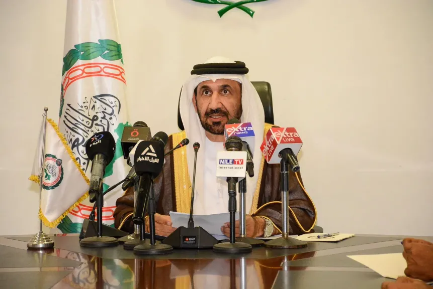 رئيس البرلمان العربي: الأجواء الإيجابية في ”انتخابات الشيوخ” تعكس حرص الدولة المصرية على تعزيز الشفافية والنزاهة
