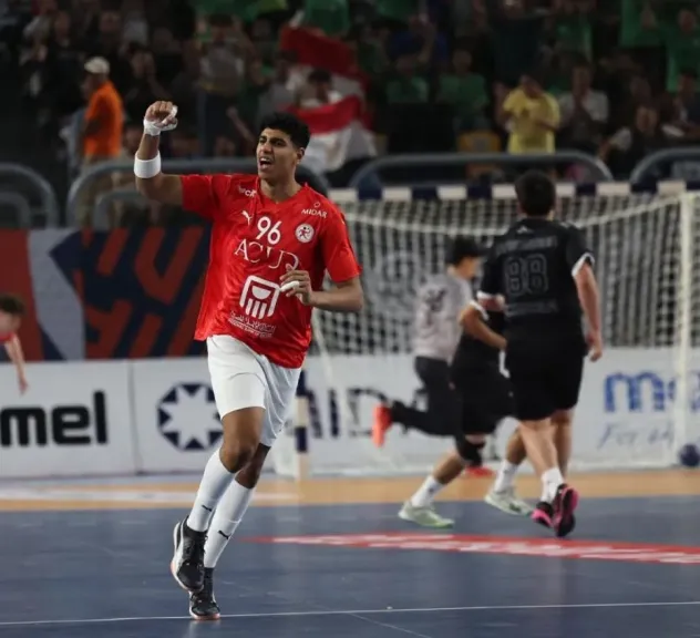 عمر بركة أفضل لاعب في مباراة مصر و كوريا الجنوبية في افتتاح بطولة العالم لكرة اليد