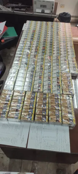 تموين القليوبية يضبط سجائر مجهولة المصدر بمحل بقالة في بنها