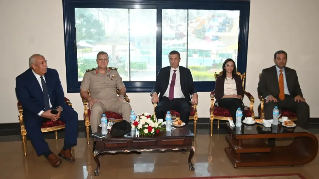 محافظ البحيرة تستقبل وزير الزراعة ونائب رئيس الهيئة الهندسية ومحافظي دمياط والوادي الجديد