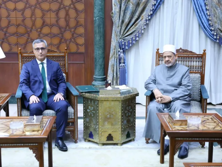 شيخ الأزهر: مستعدون لزيادة المنح الدراسيَّة لأبناء الجزائر وتدريب الأئمَّة الجزائريين في أكاديمية الأزهر لتدريب الأئمة
