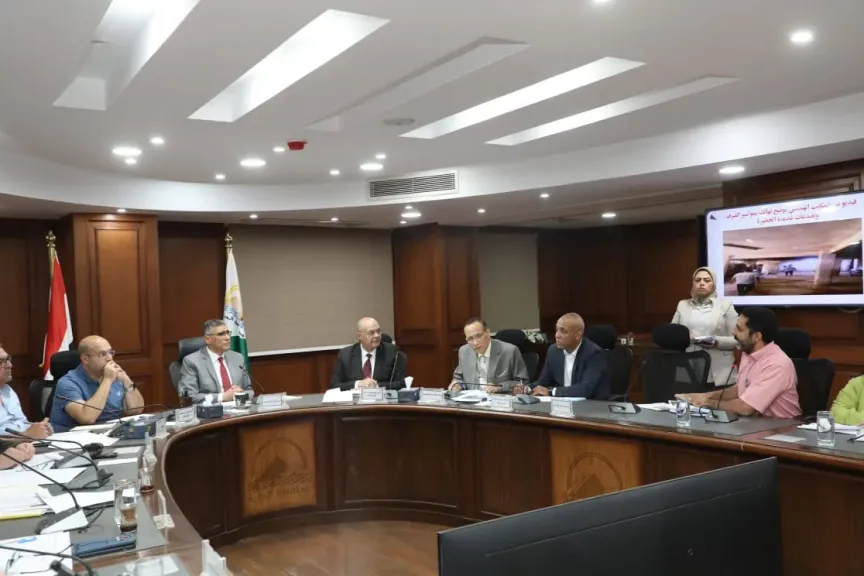 محافظ الجيزة يكلف بغلق وتشميع مطعم حال عدم التزامه بالدقي.. وتيسير إجراءات التصالح بالهرم
