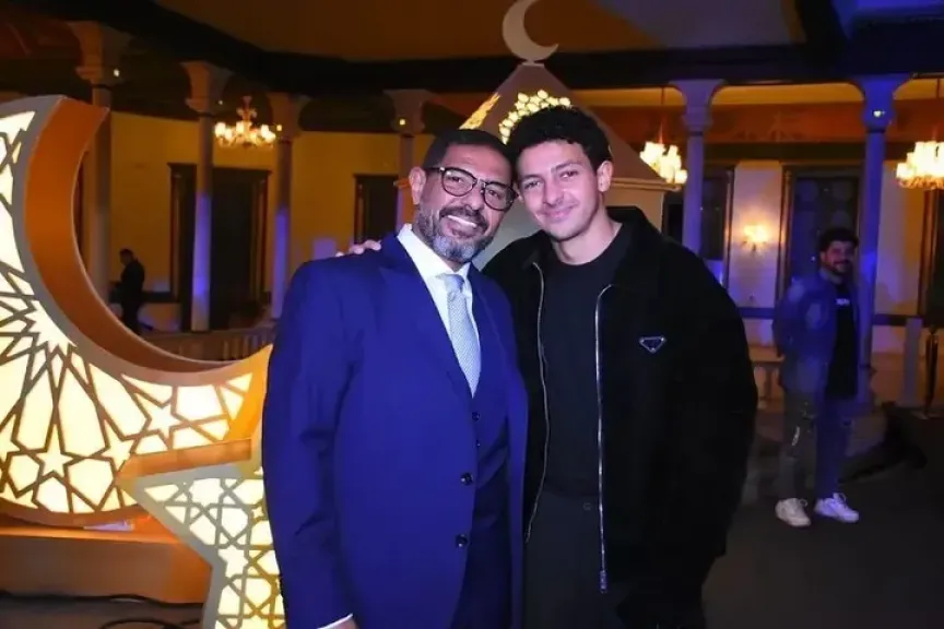 هانى فرحات ونجله عمر 