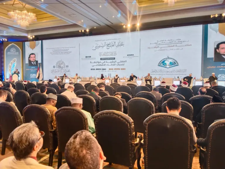 المستشار السيد علي آل هاشم: التقنيات الحديثة فرصة لتطوير الإفتاء بشرط اقترانها بفهم شرعي ورؤية أخلاقية