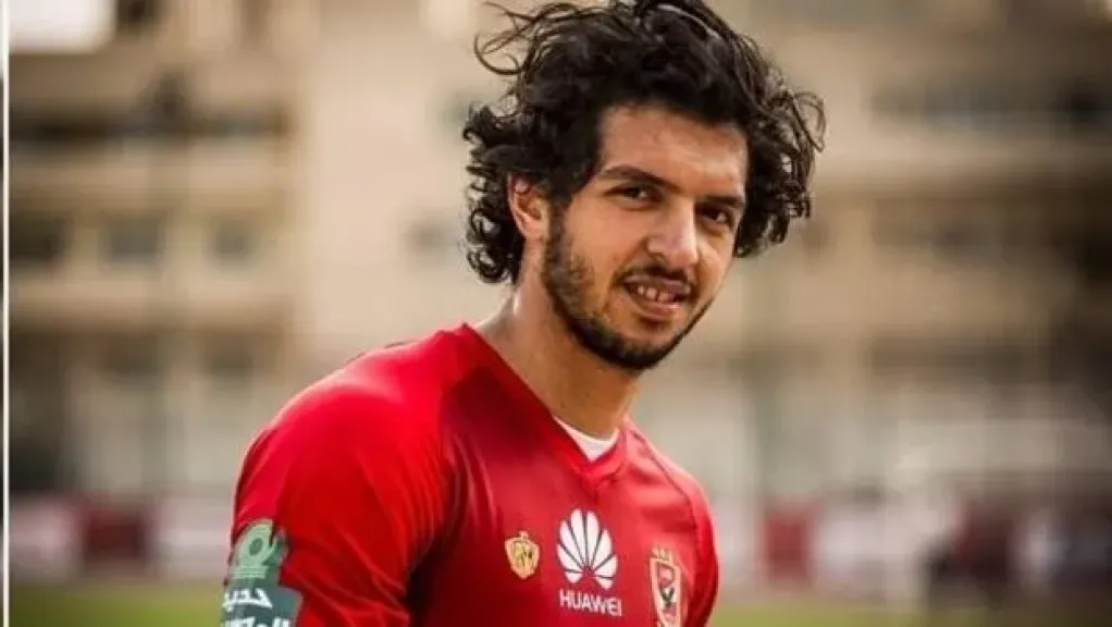 بروكسي يتعاقد مع عمرو بركات لاعب الأهلي الأسبق