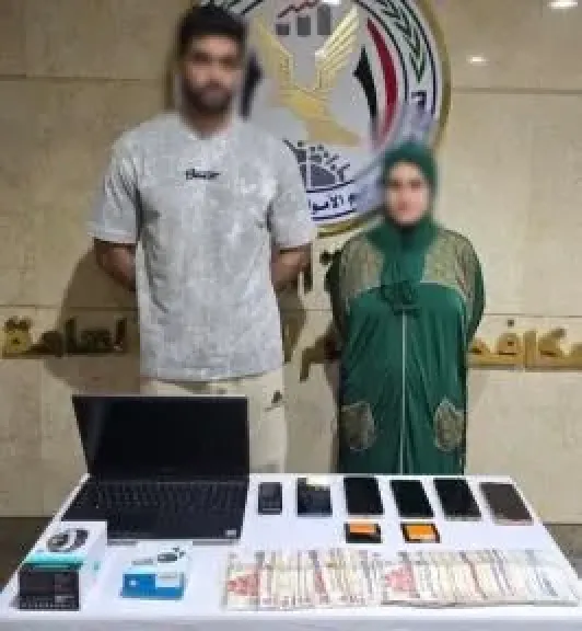 موظف بشركة يختلس أموال العهدة ويضعها بحساب زوجته