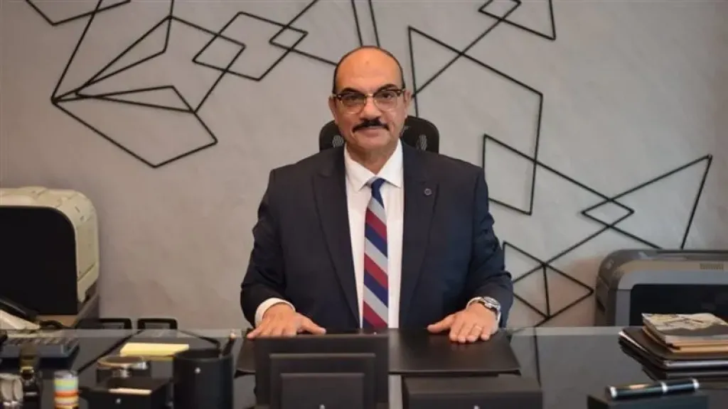 اللواء الدكتور رضا فرحات