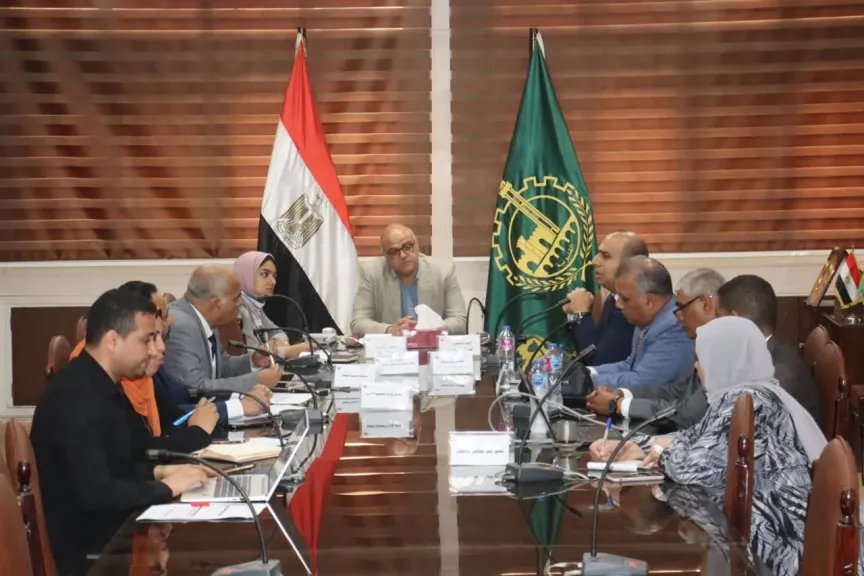 محافظ القليوبية يستكمل إجراءات إنشاء مصنع لتدوير القمامة وتحويلها إلى كهرباء