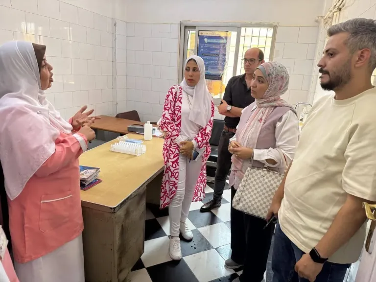 وكيل صحة الفيوم تتفقد المركز الطبي بكيمان فارس لمتابعة الاستعداد للاعتماد