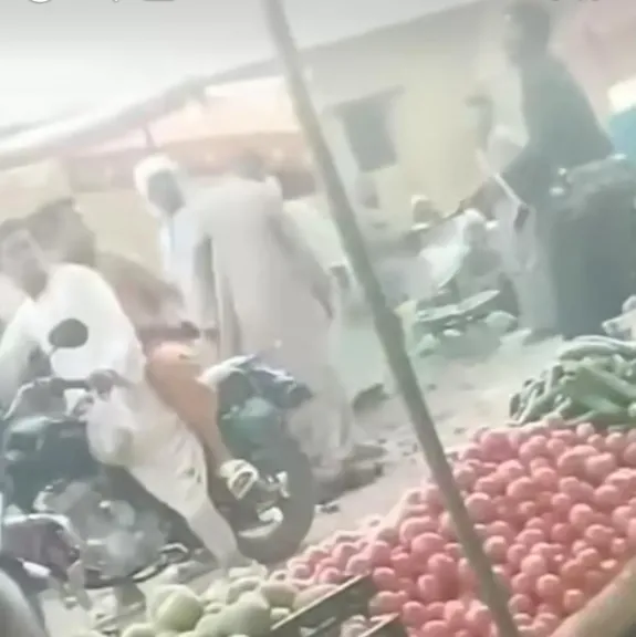مفيش بيع النهاردة.. الأمن يفحص فيديو واقعة إطلاق الأعيرة النارية من بلطجية داخل سوق في قنا