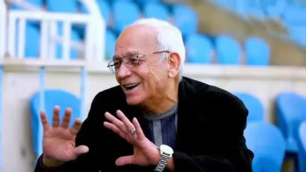 المحلة تودّع أسطورة الملاعب.. المحافظ ينعي الكابتن حنفي هليل نجم غزل المحلة ومنتخب مصر