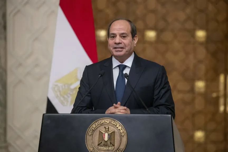 الرئيس السيسي يشدد على ضرورة تدفق المساعدات الإنسانية لغزة دون عوائق