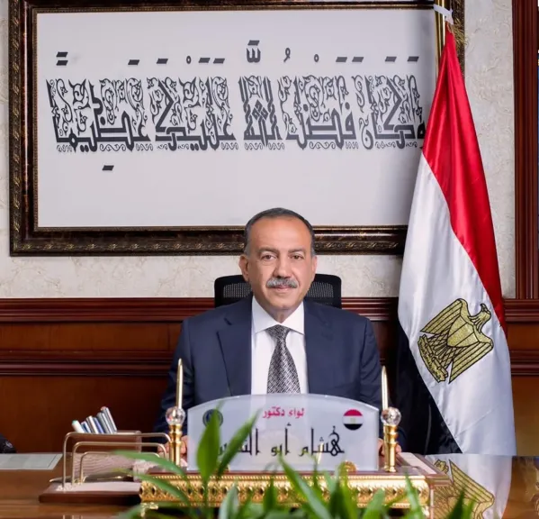 محافظ أسيوط يرفع حالة الطوارئ لمواجهة تقلبات الطقس ونشاط الرياح المثيرة للأتربة