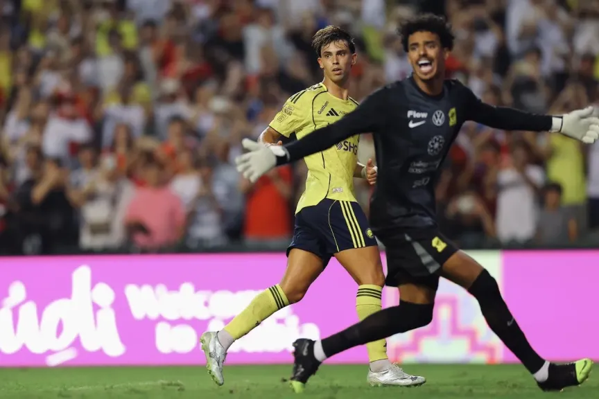 رغم النقص العددي.. النصر يقصي الاتحاد من السوبر السعودي ويتأهل للنهائي