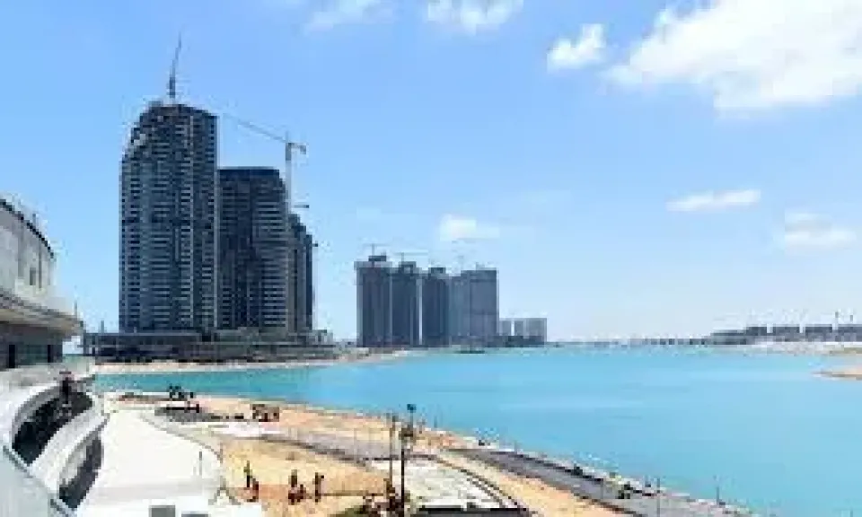 مدينة العالمين