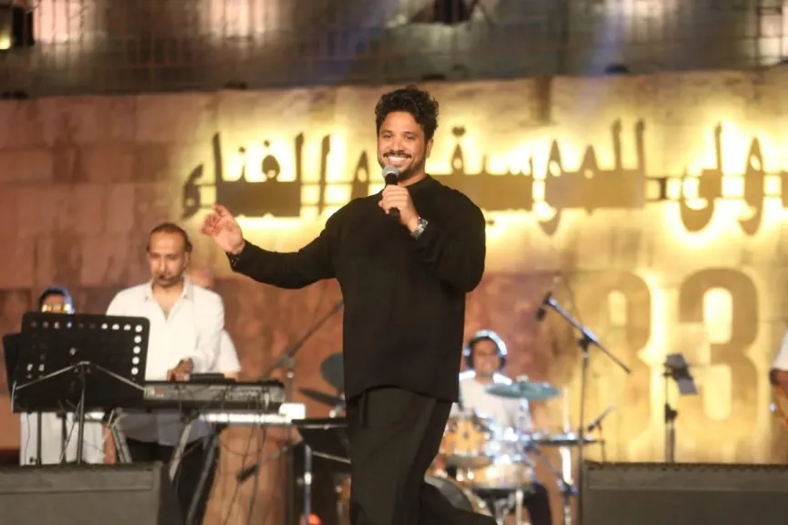 مصطفى حجاج و لاثونا جايتيرا الكولومبية يتألقان في ليلة ساحرة من ليالي القلعة 33