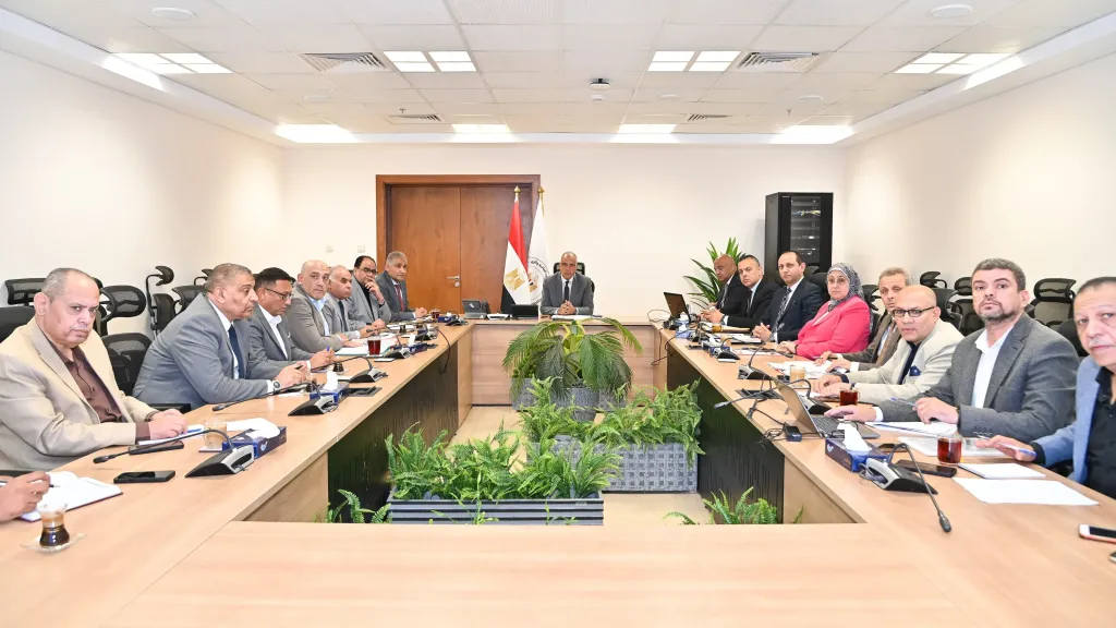 الري: إزالة التعديات لتحسين ادارة المنظومة المائية وتوصيل المياه بكفاءة لكافة المنتفعين