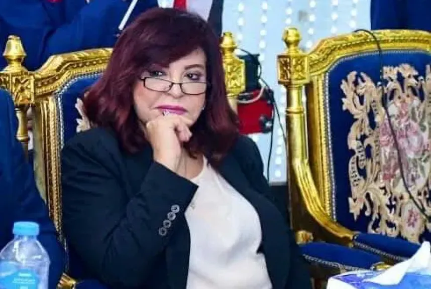حزب الوعي: بدء يوم العمل من السابعة صباحًا يعزز الإنتاجية والانضباط