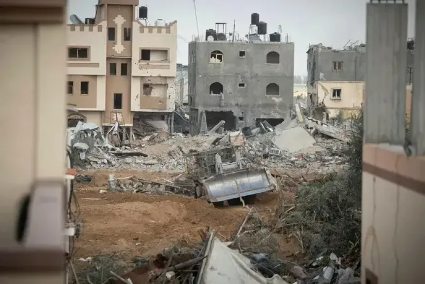 صحيفة عبرية تفجر مفاجأة: إسرائيل تنفق 44.341 دولارًا شهريًا لهدم مباني غزة