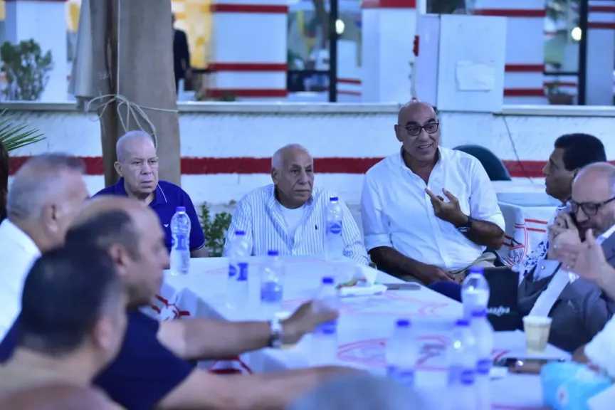 وزارة الشباب والرياضة تكشف حقيقة تجميد مجلس إدارة نادي الزمالك