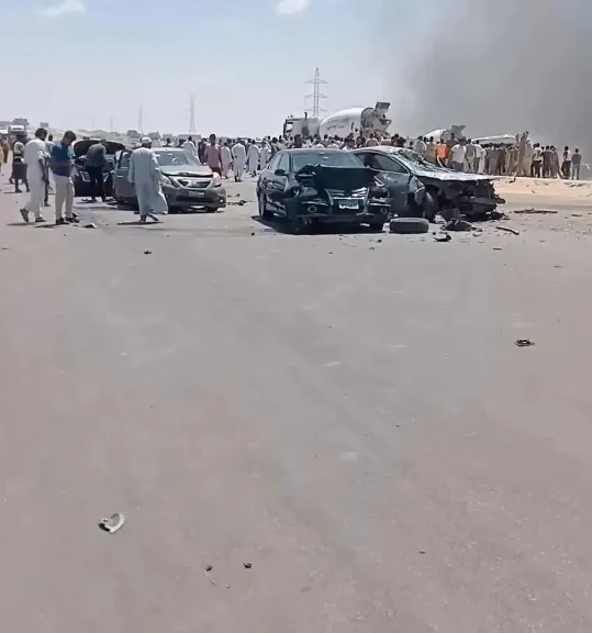 «18 مصابا وحالتي وفاة».. الصحة تكشف تفاصيل حادث طريق الإسكندرية - مطروح