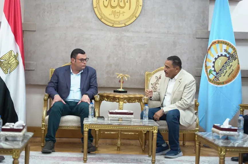 وزير الإسكان