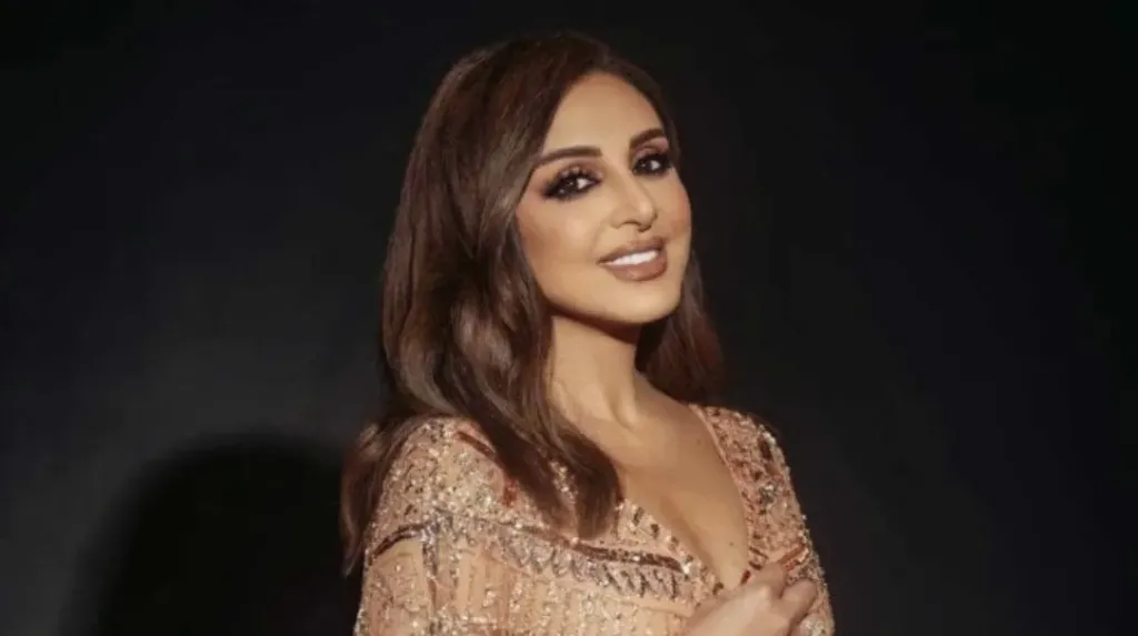 آخر تطورات الحالة الصحية للفنانة أنغام.. هل حدث خطأ طبي أم لا؟