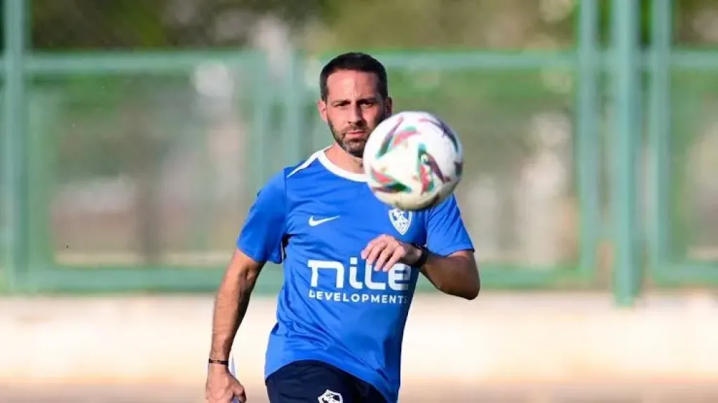 فيريرا يتحدث عن إهدار الفرص وجودة الملاعب قبل مباراة فاركو