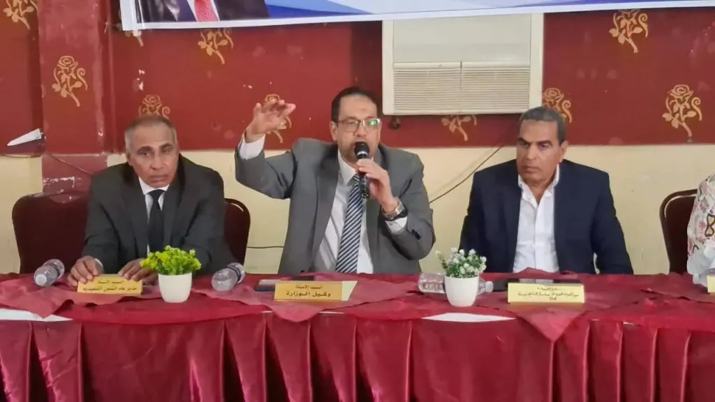 ”تعليم الغربية” ينظم ندوة توعوية لمواجهة ظاهرة رشق القطارات بالحجارة