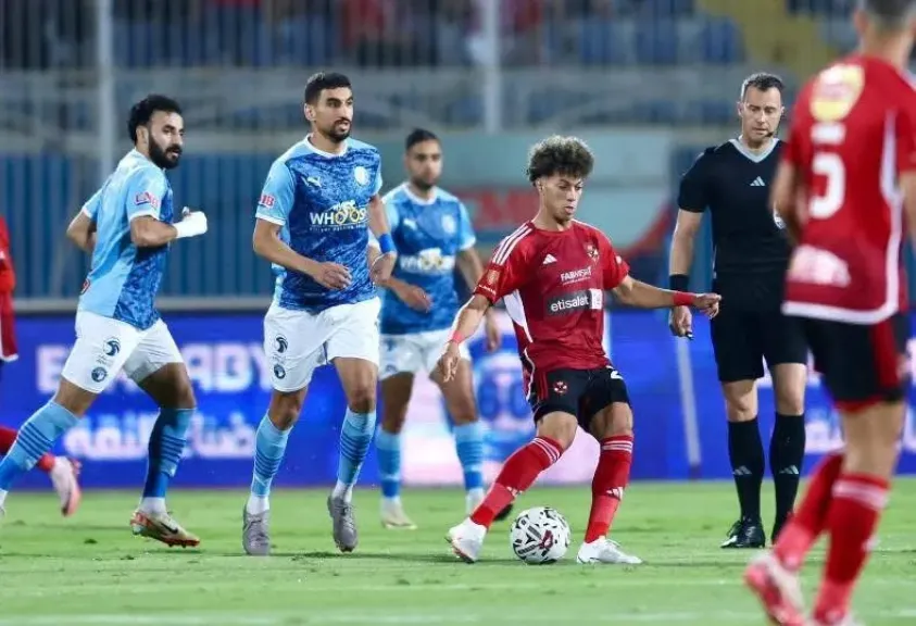 موعد مباراة الأهلي وبيراميدز في الدوري المصري والقناة الناقلة