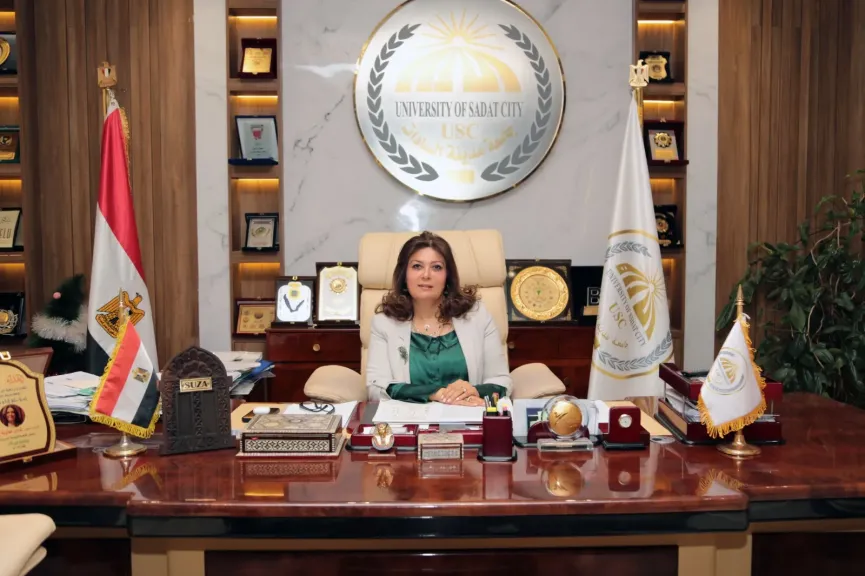 جامعة مدينة السادات تُكرّم رئيس الجامعة على إنجازات وطنية وعالمية في عامين وثمانية أشهر من القيادة المتميزة