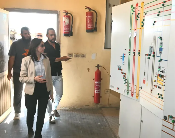 محافظ البحيرة تقوم بجولة مفاجئة بصومعة غلال وادي النطرون