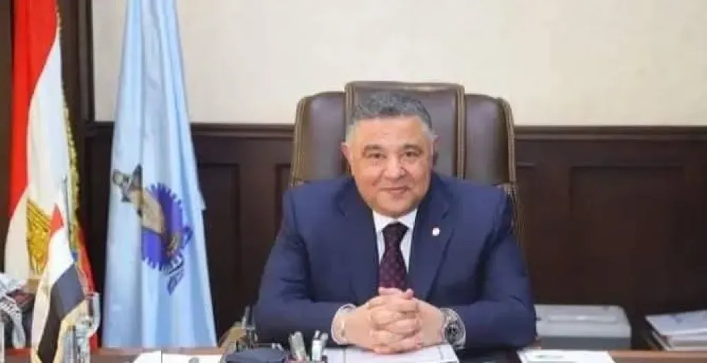 محافظ البحر الأحمر يحسم ملف مياه الغردقة ورأس غارب: تشغيل ازدواج خط الكريمات خلال أيام