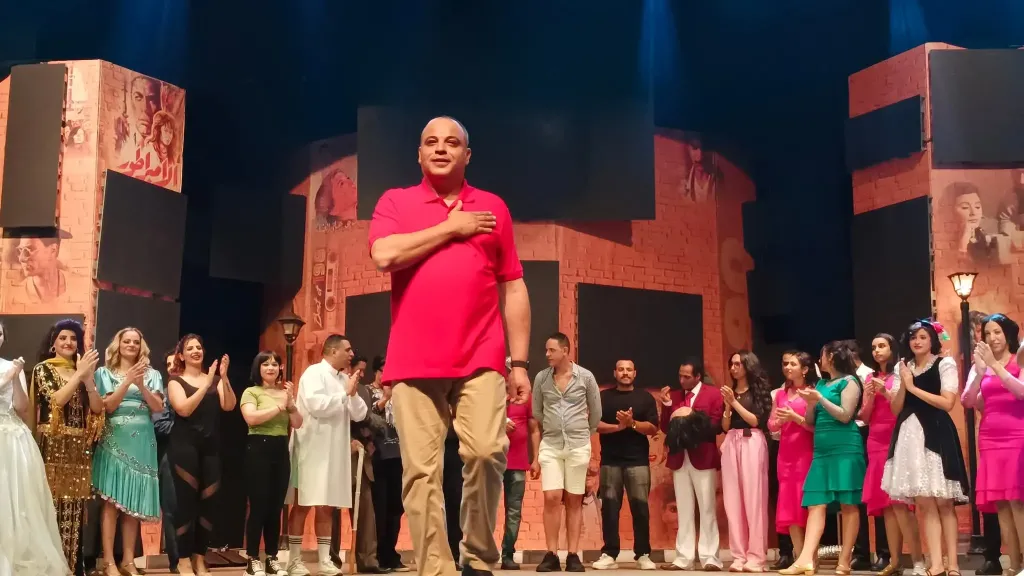 وسط حضور جماهيري كبير ..عروض فـرقـة رضـا و نوستالجيا ٨٠ / ٩٠ تتألق علي مسرح محمد عبد الوهاب بالأسكندرية