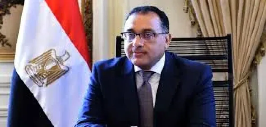رئيس وزراء مصر مصطفى مدبولي يصل إلى بكين