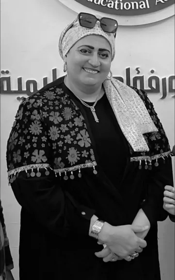 محافظ بورسعيد ينعي الدكتورة نيفين الحسيني مدير إدارة بورفؤاد التعليمية