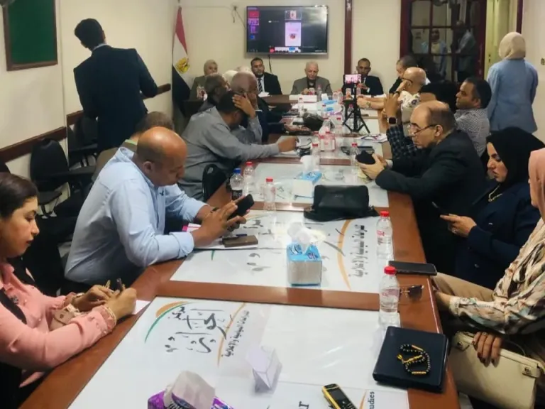السفارة الموريتانية بالقاهرة فى ندوة بمركز الحوار: الرئيس الغزوانى قائد النهضة المجتمعية