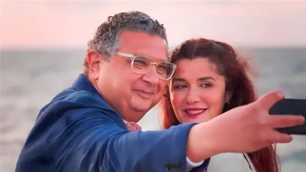 كوميديا وقصة حب مختلفة وظهور للراحل سليمان عيد.. طرح البرومو الدعائي لفيلم ”فيها إيه يعني ”
