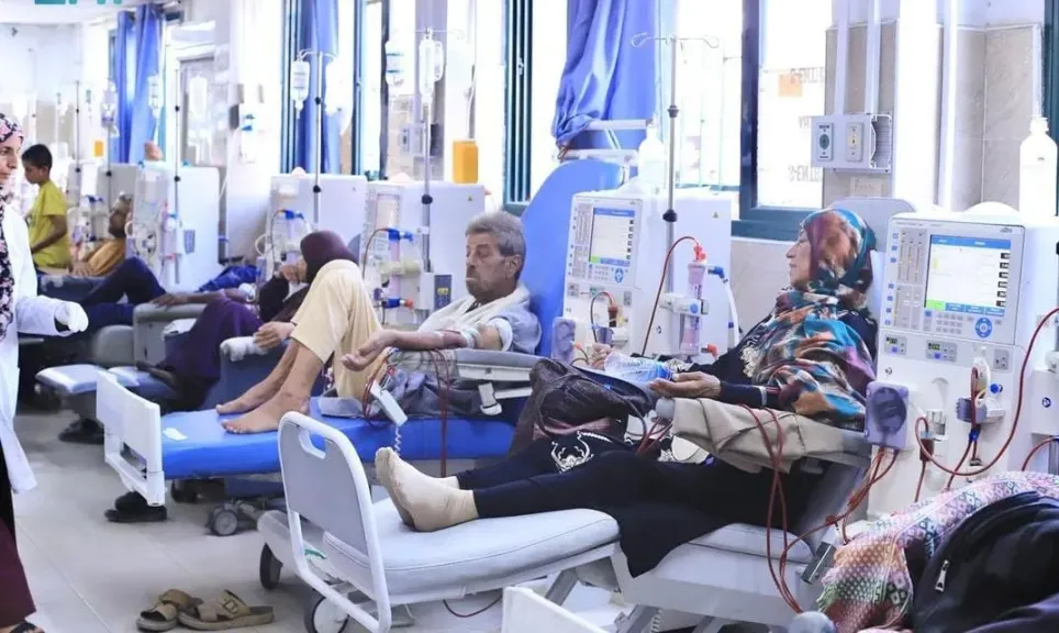 مركز الملك سلمان للإغاثة ينفذ مشروعًا حيويًّا في مجمع ناصر الطبي بمدينة خان يونس في قطاع غزة