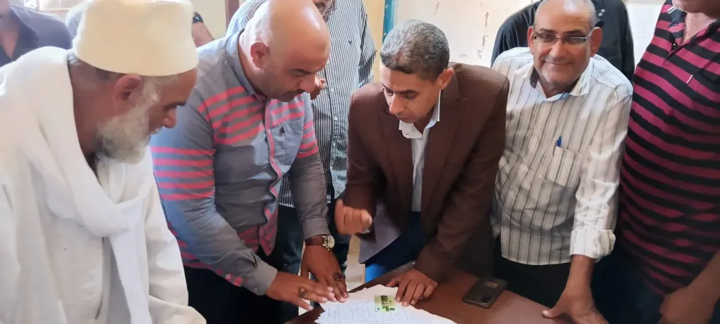 بعد استغاثات الفلاحين بسبب نقص الأسمدة المدعمة وكيل زراعة كفر الشيخ: صرف السماد المدعم للفلاحين بكفر الشيخ وفق المقررات الرسمية