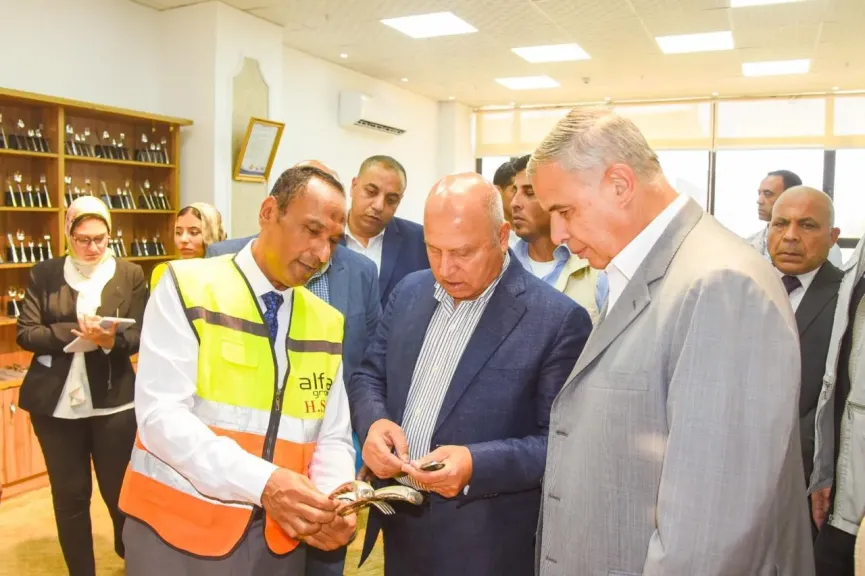 خلال جولته