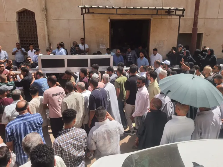 جنازة مهيبة لأب ونجله بعد مصرعهم غرقاً بكفرالشيخ